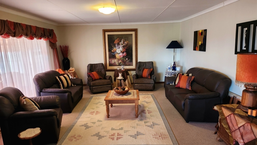 3 Bedroom Property for Sale in Hartenbos Central Western Cape